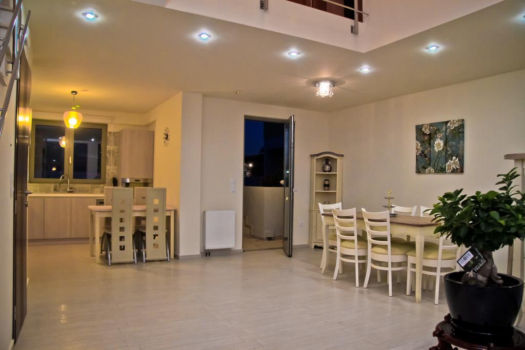 Sea View Beachfront Villa Maria غوفي المظهر الخارجي الصورة