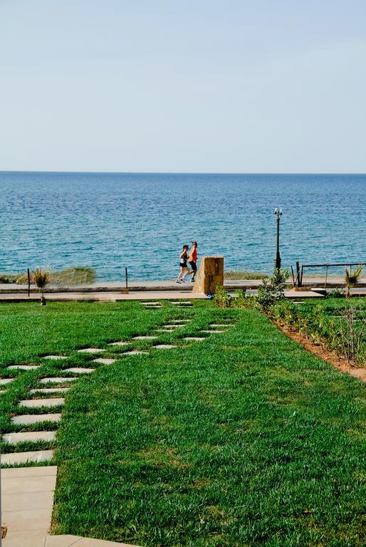 Sea View Beachfront Villa Maria غوفي المظهر الخارجي الصورة