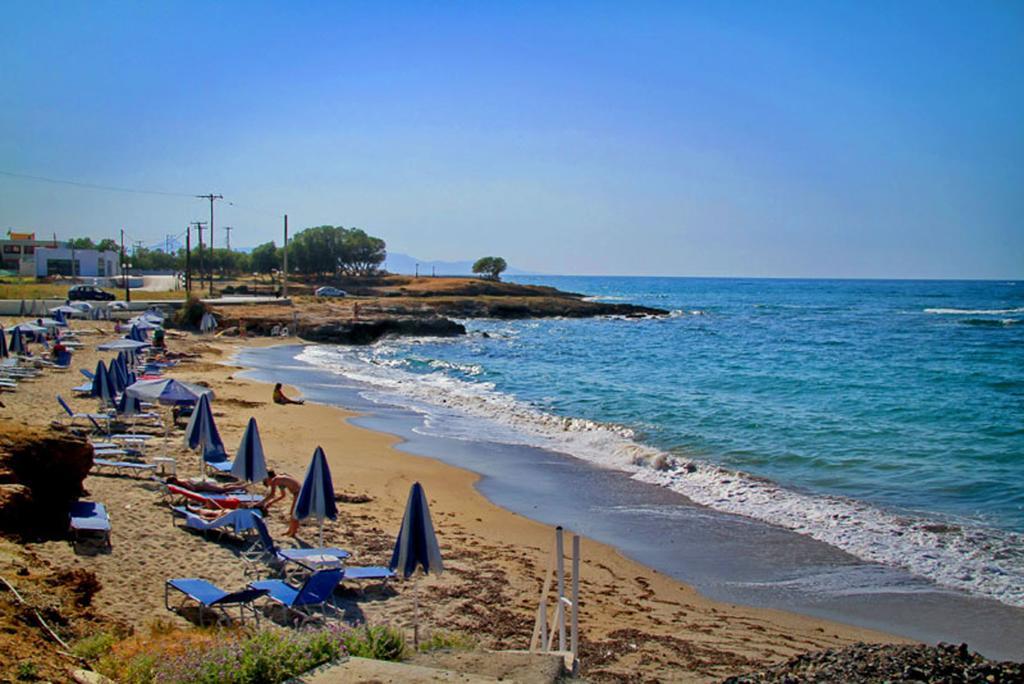 Sea View Beachfront Villa Maria غوفي المظهر الخارجي الصورة
