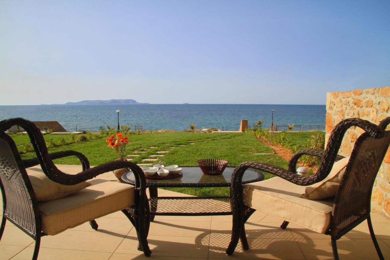 Sea View Beachfront Villa Maria غوفي المظهر الخارجي الصورة